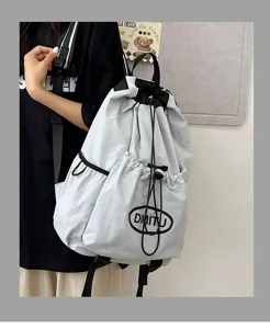 Sac à dos léger à cordon pour le sport en plein air, les voyages et les loisirs quotidiens.