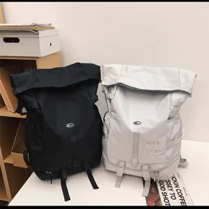 Large capacity outdoor travel backpack for men and women, multi-functional casual daypack.