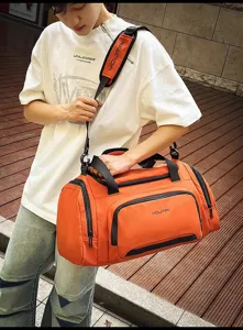 Grand sac de voyage étanche pour homme et femme, sac de sport imperméable pour fitness et voyages.