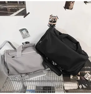 Grand sac de sport de voyage avec compartiment séparé étanche pour les hommes.