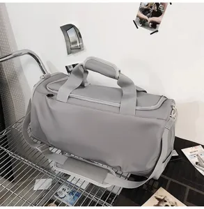 Grand capacité homme fitness voyage sac de sport imperméable entraînement bandoulière