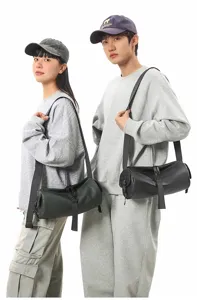 Wasserdichte zylindrische Sporttasche für Damen und Herren, große Outdoor Umhängetasche.