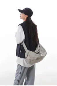 Casual large capacity cross body shoulder bag for women outdoor travel fitness grey