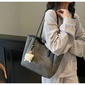 Lässige Damen Handtasche mit großem Fassungsvermögen, stilvolle Umhängetasche für den Alltag.