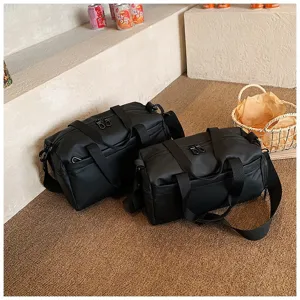 Waterproof sports gym duffel bag, lightweight portable travel shoulder bag for men and women.