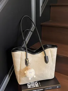 Damen Große Kapazität PU Leder Tote Tasche Mode Pendeln Schultertasche Mit Plüsch Anhänger Weiche Lässige Handtasche 2025 Trend