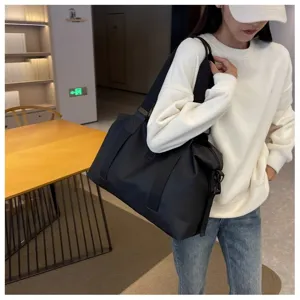 Bolsa de viaje negra gran capacidad deporte fitness bolsa impermeable equipaje almacenamiento exterior