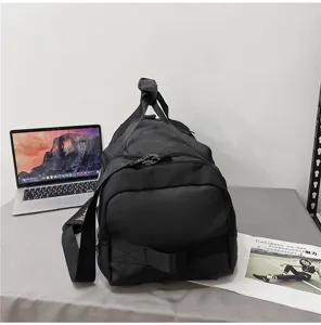 Schwarze Reise-Sporttasche wasserdicht große Kapazität Fitness Bag mit Schultergurt Damen Herren.