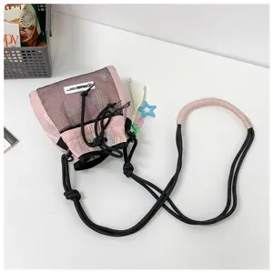 Rosa Netz Kordelzug Umhängetasche lässige leichte Beuteltasche für Damen und Mädchen.