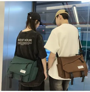 Borsa a tracolla in tela per uomo e donna, grande capacità stile casual streetwear borsa messenger.