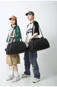 Vue détaillée du sac de sport de fitness imperméable, sac à dos de voyage multifonctionnel
