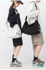 Large capacity canvas gym yoga travel shoulder bag for women and men, casual messenger luggage bag.