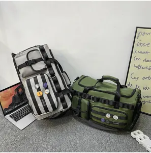 Grand sac de sport fourre-tout de voyage avec separation humide et seche pour hommes et femmes.