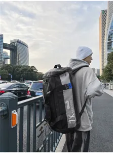 Große Kapazität multifunktionaler Reise-Rucksack für Damen Herren wasserdichte Sporttasche.