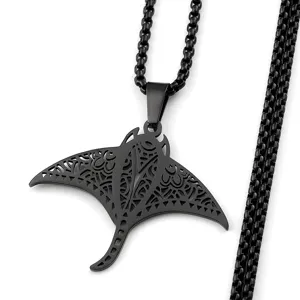 Collar con colgante de raya tótem hawaiano de acero inoxidable negro detalles de moda