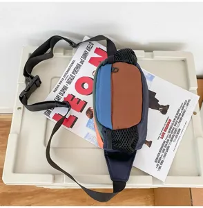 Borsa da petto in nylon multicolore streetwear borsa a tracolla urbana dettagli