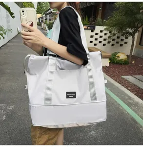 Large capacity travel duffel bag for women lightweight casual gym tote bag carry on luggage.