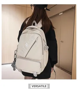 Großes Fassungsvermögen Rucksack Detailansicht, stilvolle Schultasche für Studenten Alltag.