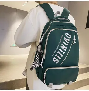 Großer Kapazität Schulrucksack für Studenten, stilvoller grüner Rucksack mit Reißverschluss.
