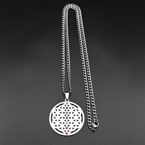 Collier pendentif Fleur de Vie en acier inoxydable avec cristaux de chakra colorés pour mode.