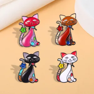 Mignon Chat de Dessin Animé Alliage Émail Peint Broche Badge Pour Femmes Hommes Forme Animale Minimaliste Anti Exposition Châle Clip Bijoux de Mode Cadeau