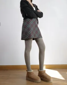 Collant spesso a coste a vita alta autunno inverno da donna, calore e effetto modellante.