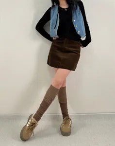Women autumn winter casual outfit knee high slouch socks dark brown skirt fashion set