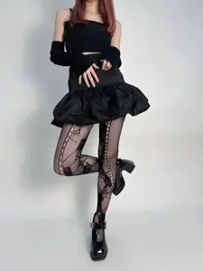 Sexy vrouwen visnet panty met uitgeholde rozenbloem patroon, vintage zwarte beenkleding.
