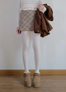 Women's autumn winter vintage cable knit white tights versatile cute aesthetic daily wear outfit