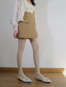 Thickened textured tights for women, autumn winter warm opaque pantyhose, cozy knit hosiery.