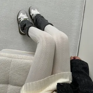 Collants thermiques épais en maille torsadée pour femmes, leggings chauds et élégants.