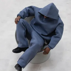 Oversized solid color hoodie and sweatpants set, heavy fleece casual streetwear couple outfit.