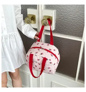 Rosa Kord-Mittagessenstasche mit Erdbeermotiv, große Picknick-Handtasche für Damen.