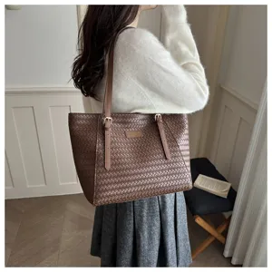 Bolso tote de cuero tejido para mujer, bolso de hombro grande, elegante bolso de mano.