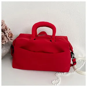 Thickened yoga gym bag travel duffel bag large capacity shoulder messenger bag red