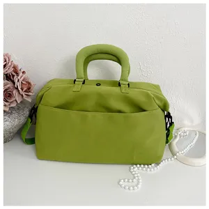 Green yoga gym duffel bag large capacity travel shoulder handbag fitness sports bag.
