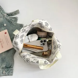 Sac dejeuner en velours cotele imprime floral vue plongeante avec grand espace de rangement