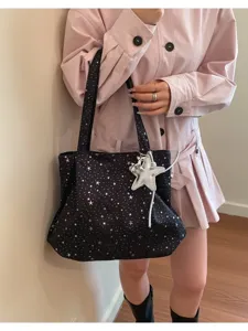 Casual star pleated tote bag for women, stylish shoulder handbag for daily commute.