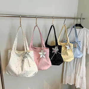 Large capacity star pleated tote bag, stylish underarm shoulder bag for daily commute.