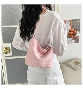 Pink star pattern shoulder bag detail, stylish underarm hobo bag for women daily casual wear.