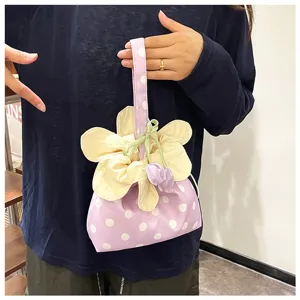 Borsa a mano con coulisse a pois floreali dolci coreani, piccola borsa portatile giornaliera.