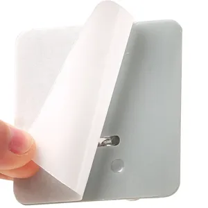Heavy duty adhesive wall hook for kitchen and bathroom, traceless punch-free hanging hook.