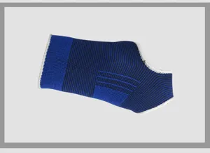 Professionele gebreide sportondersteuning voor enkels en polsen, blauw elastisch ontwerp.