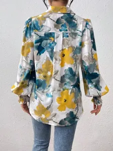 Back view detail of womens long sleeve floral print blouse with stylish turn-down collar.