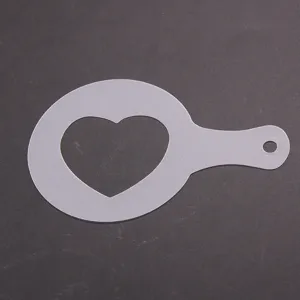 Stencil per caffe forma di cuore in plastica strumento di decorazione per cappuccino e barista