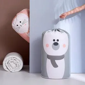 Borsa di storage cilindrica con stampa di orso carino e coulisse per biancheria e vestiti