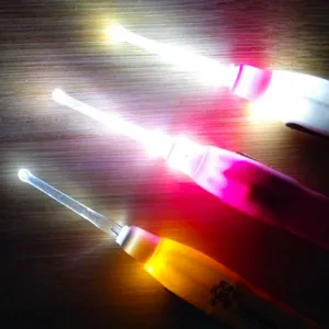 Luminous ear pick LED ear wax removal tool glowing ear spoon for kids home daily care tool.