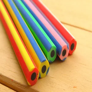 Bunte flexible weiche Bleistifte für kreatives Schreiben und lustige Schulpapierwaren
