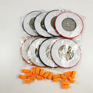 Halloween vouwbare papieren lantaarns met oranje LED lampjes set voor feestdecoratie.
