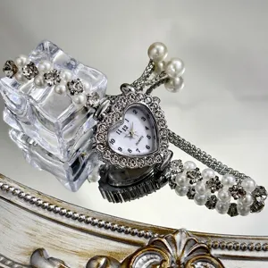 Herzförmige Strass Perlen Quarz Uhr Elegante Verstellbare Ketten Armband Damen